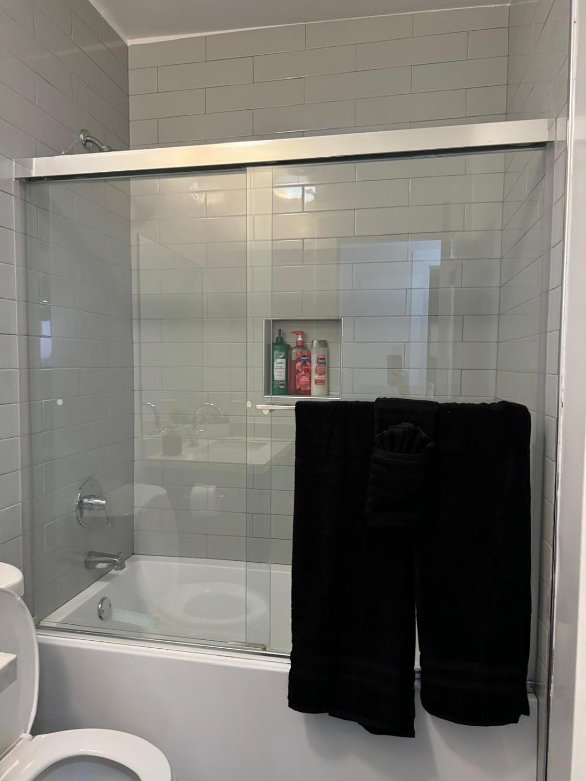 Apartamento Incredible Two Bedroom Hollywood Free Parking Los Ángeles